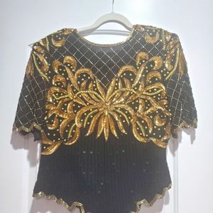 Beautiful black and gold vintage sequin top  size XL
